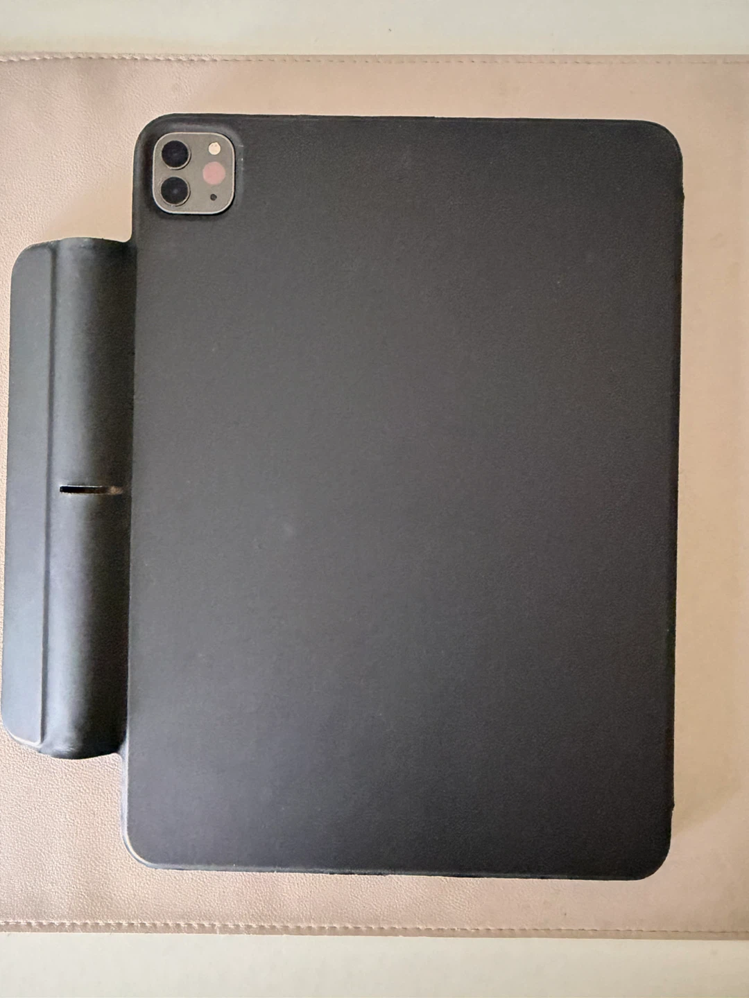 iPad Pro 11 inch (3rd gen) - photo 3