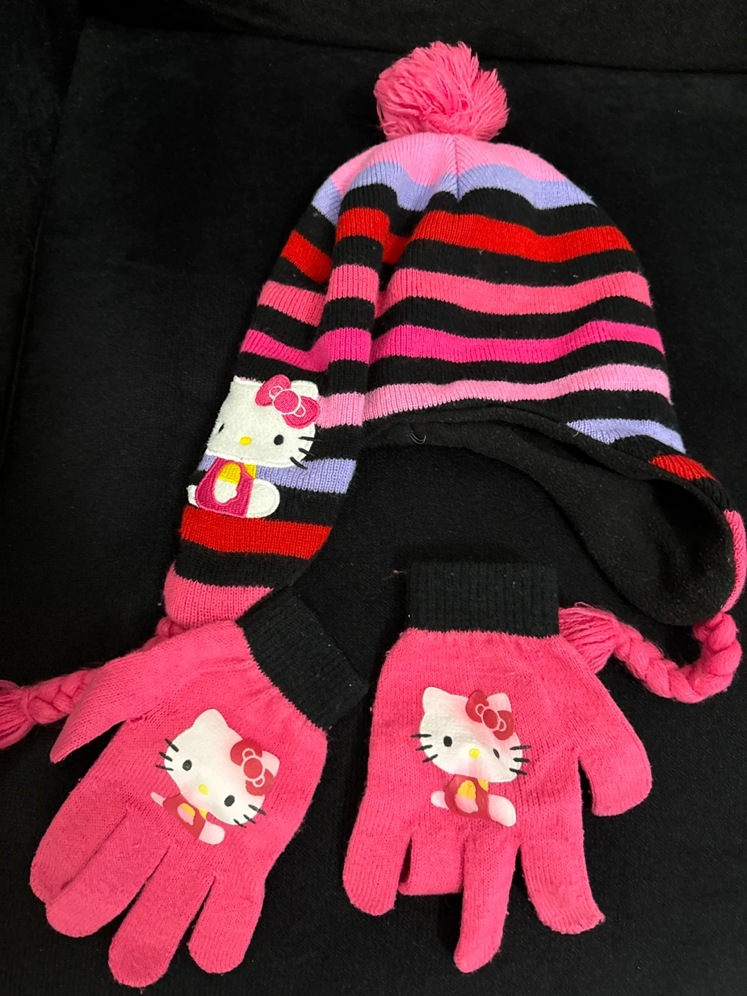 Hello Kitty Hat and Gloves Set