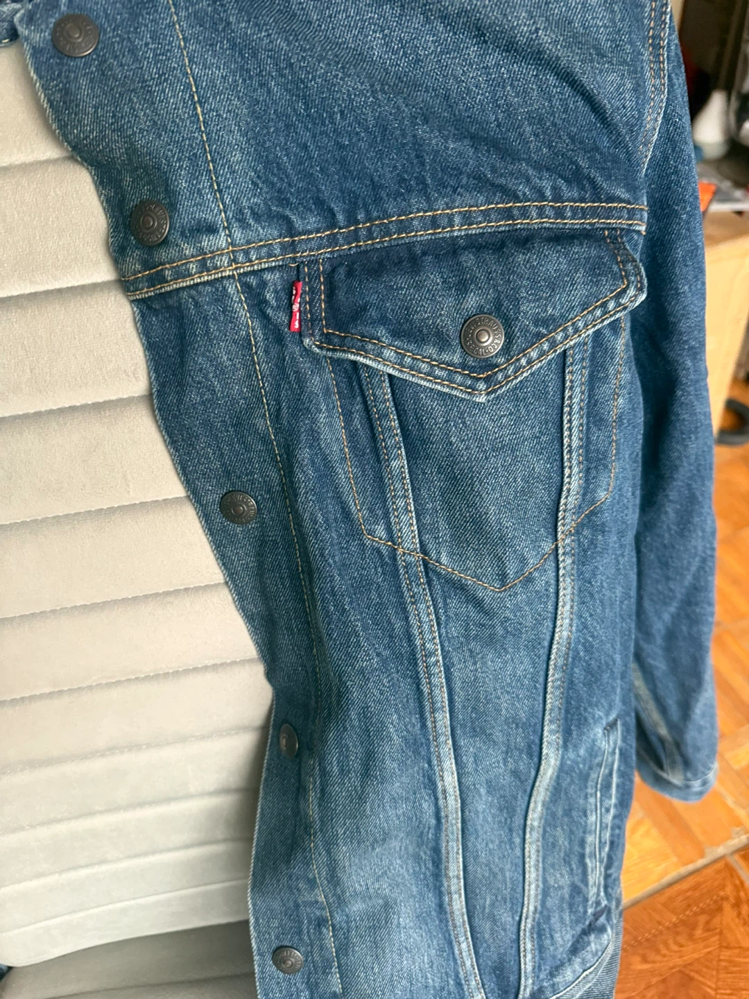 Levi's Denim Jacket with Plaid Lining - XL