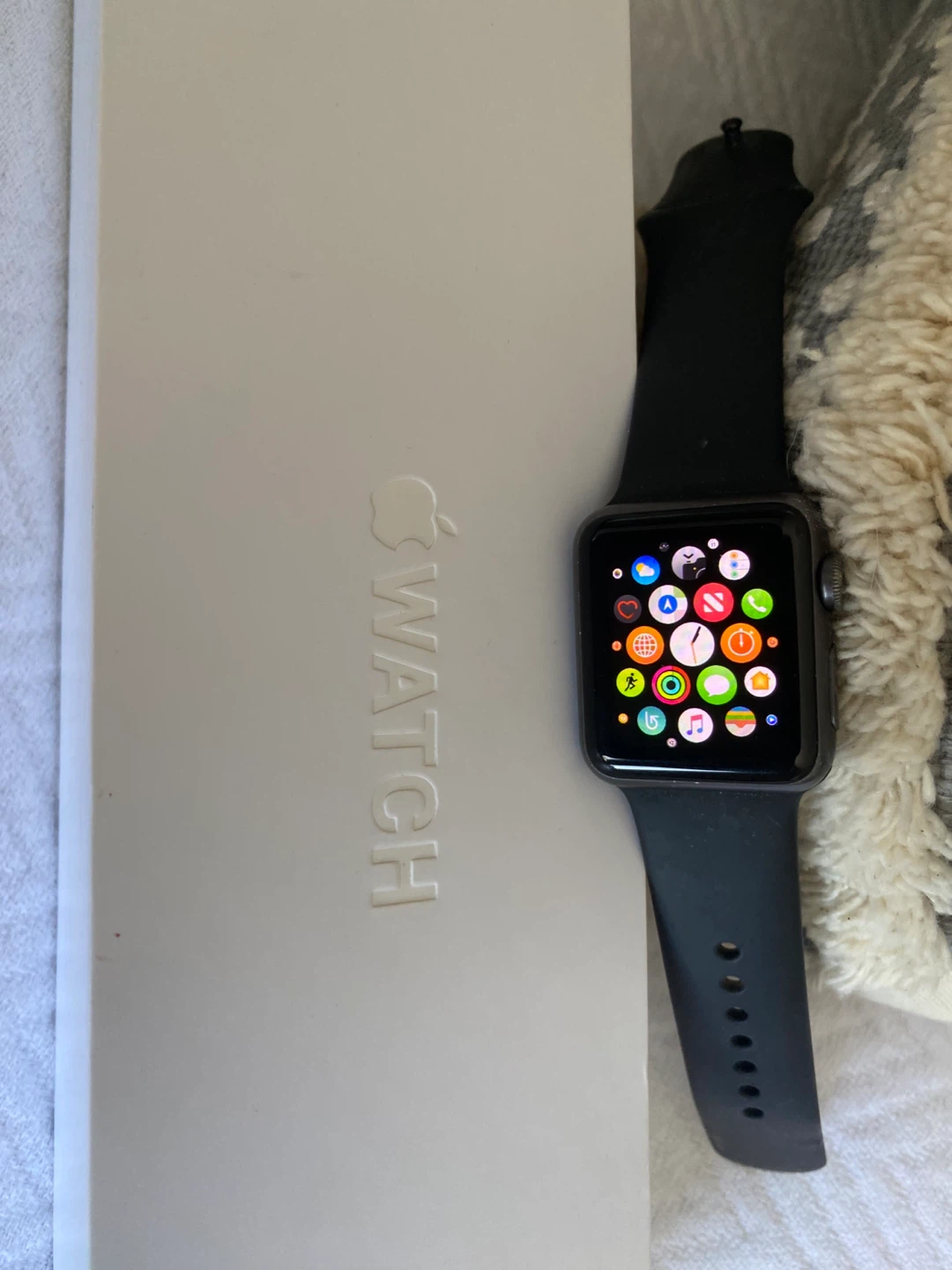 Apple Watch  first generation. - photo 3