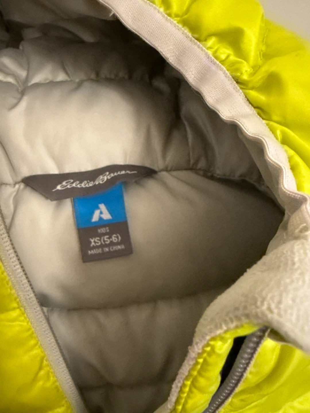 Eddie Bauer Kids Down Jacket - photo 2