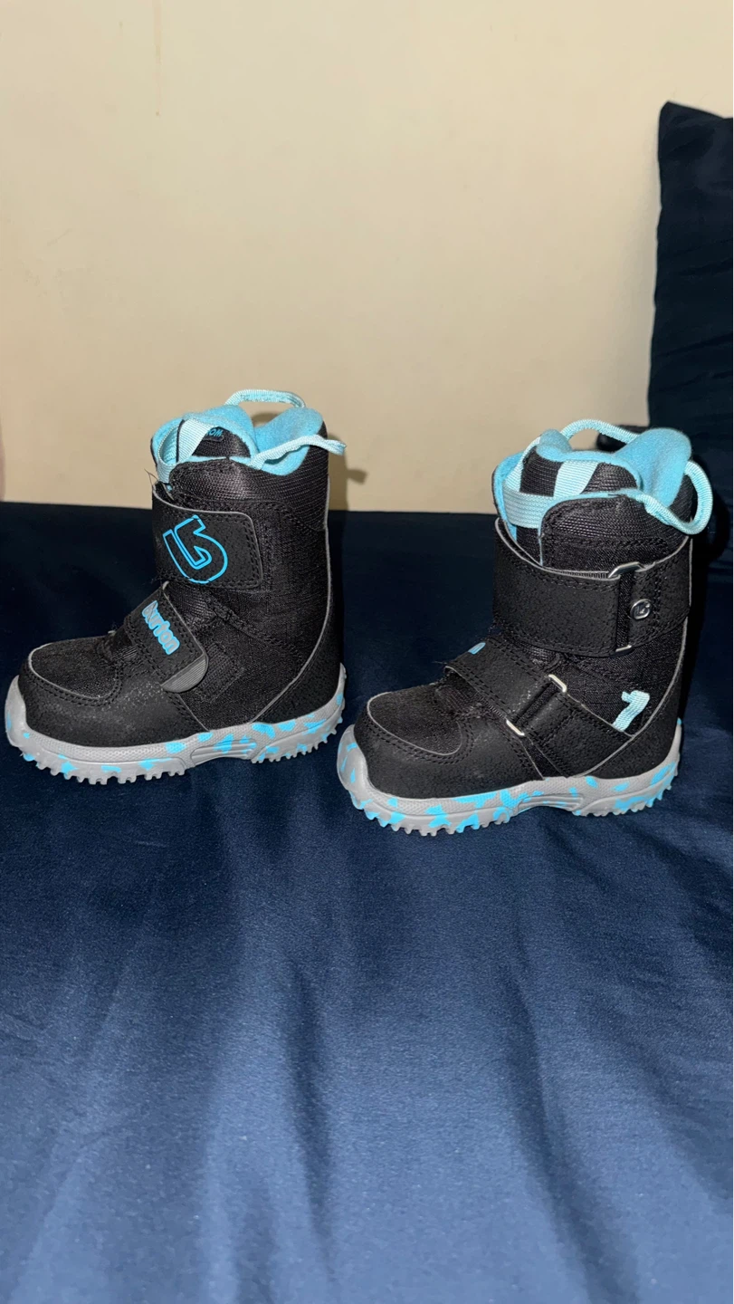 Burton Youth Mini-Grom Snowboard Boots - Size 8C - photo 5