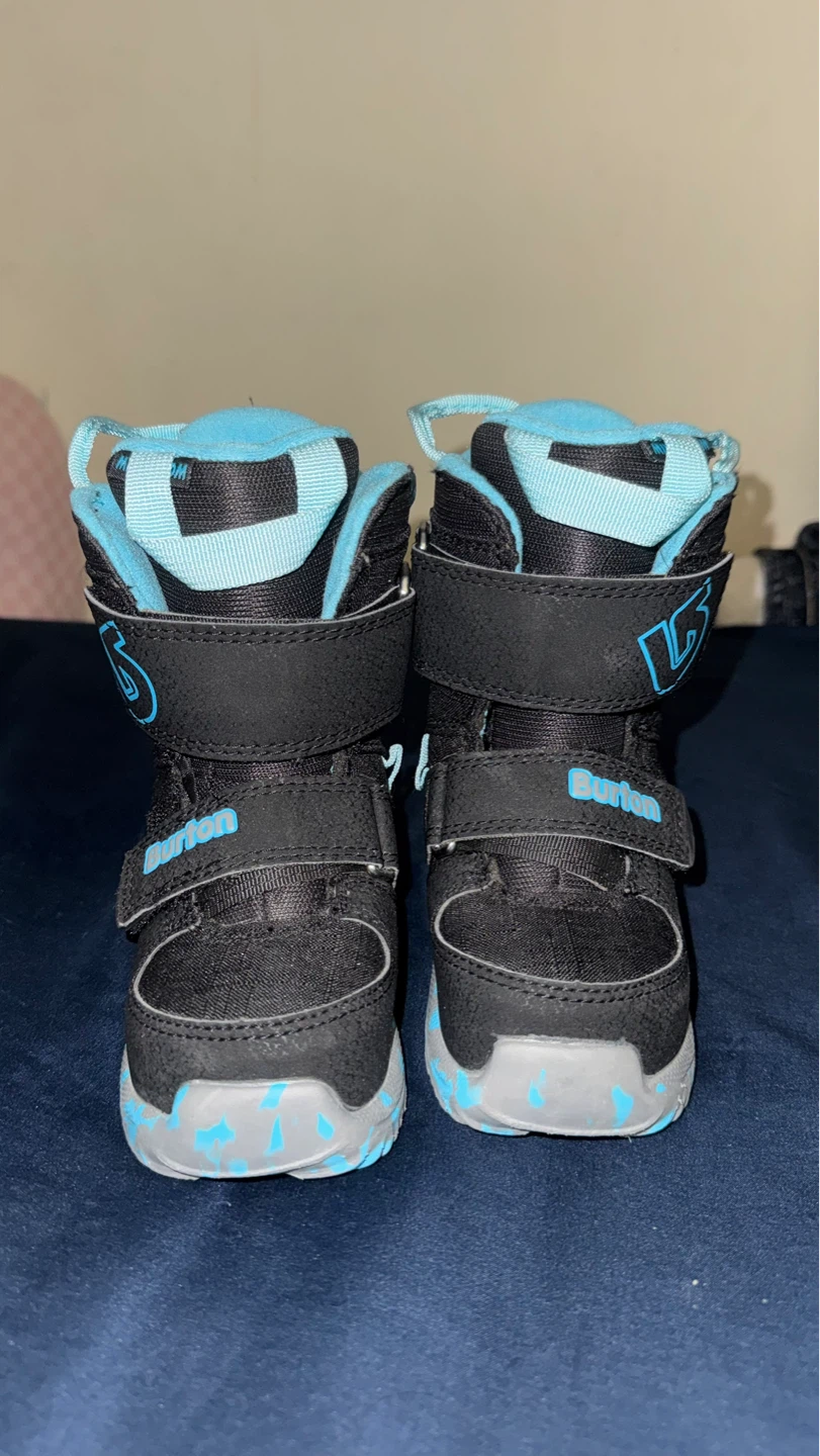 Burton Youth Mini-Grom Snowboard Boots - Size 8C - photo 4