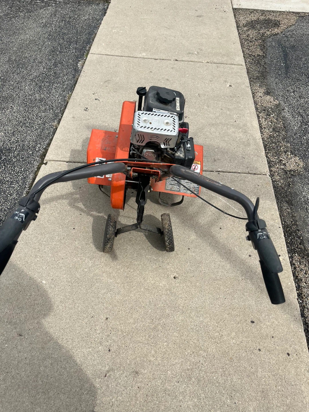 Husqvarna TF 224 Tiller - photo 5