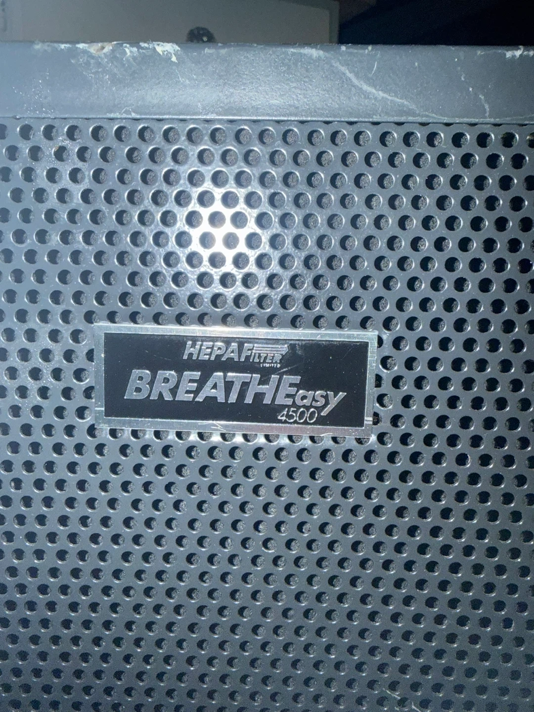 Breatheasy 4500 HEPA Air Purifier - photo 2