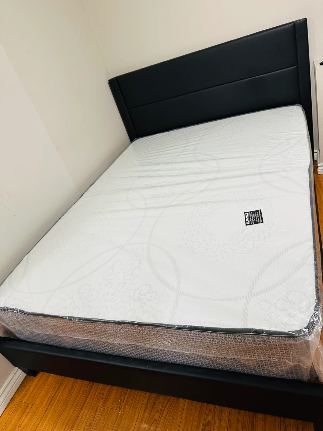 Elegance Mattress and bed frame wholesale brand new for few days