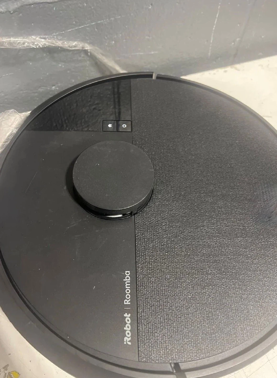 iRobot Roomba Robotic Vacuum - photo 3