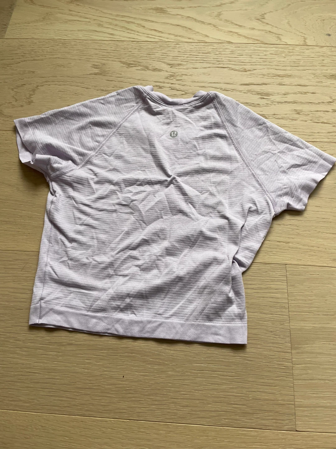 Lululemon Short Sleeve Athletic Top Lavender Size Small - photo 2
