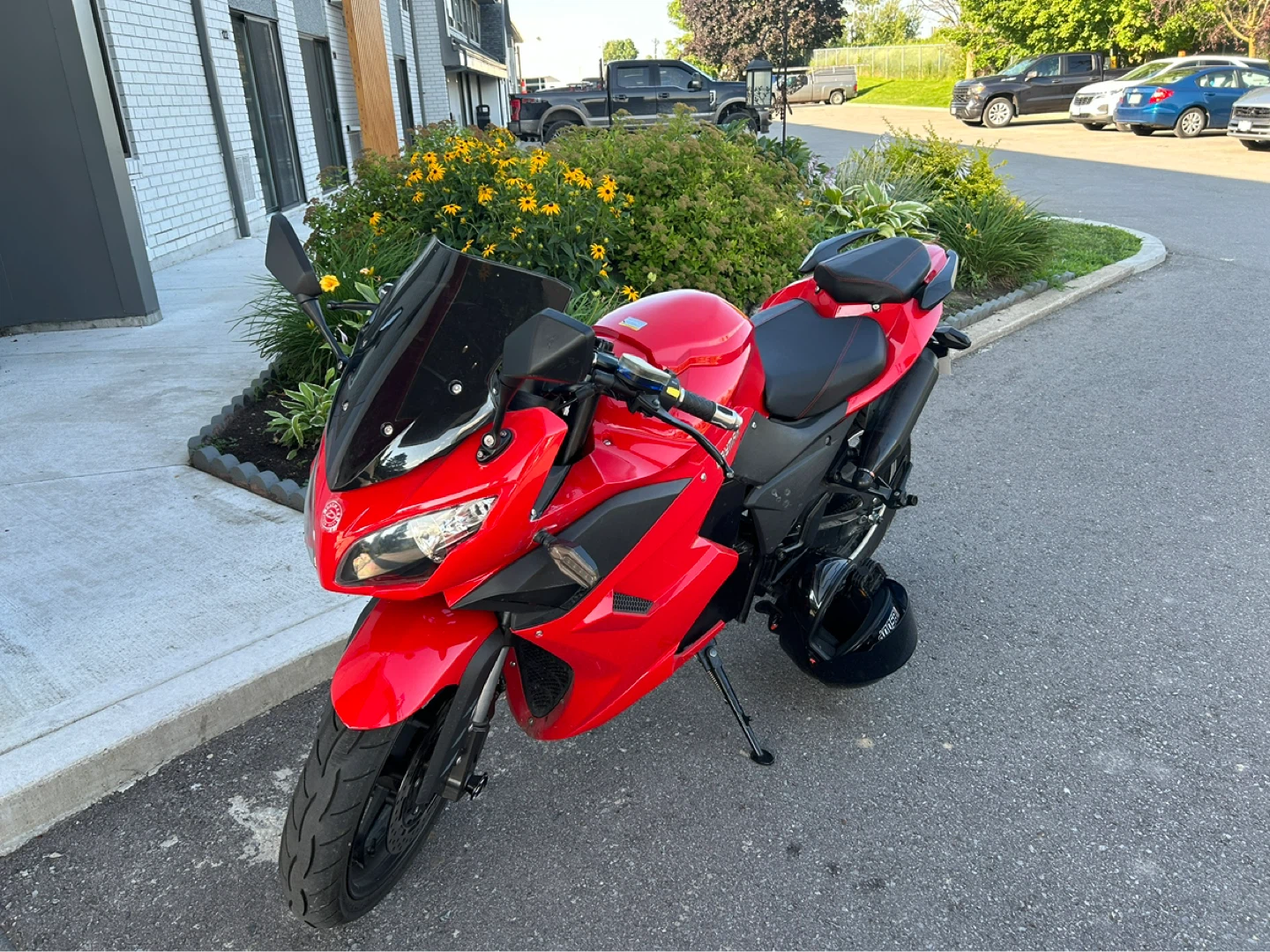 Red DAYMAK Electric Bike