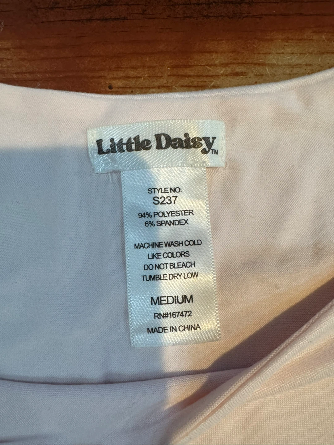 Little Daisy Pink T-Shirt Size Medium - photo 2