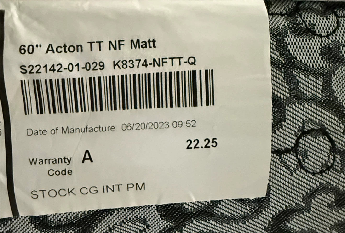 Sleep country queen mattress. - photo 3