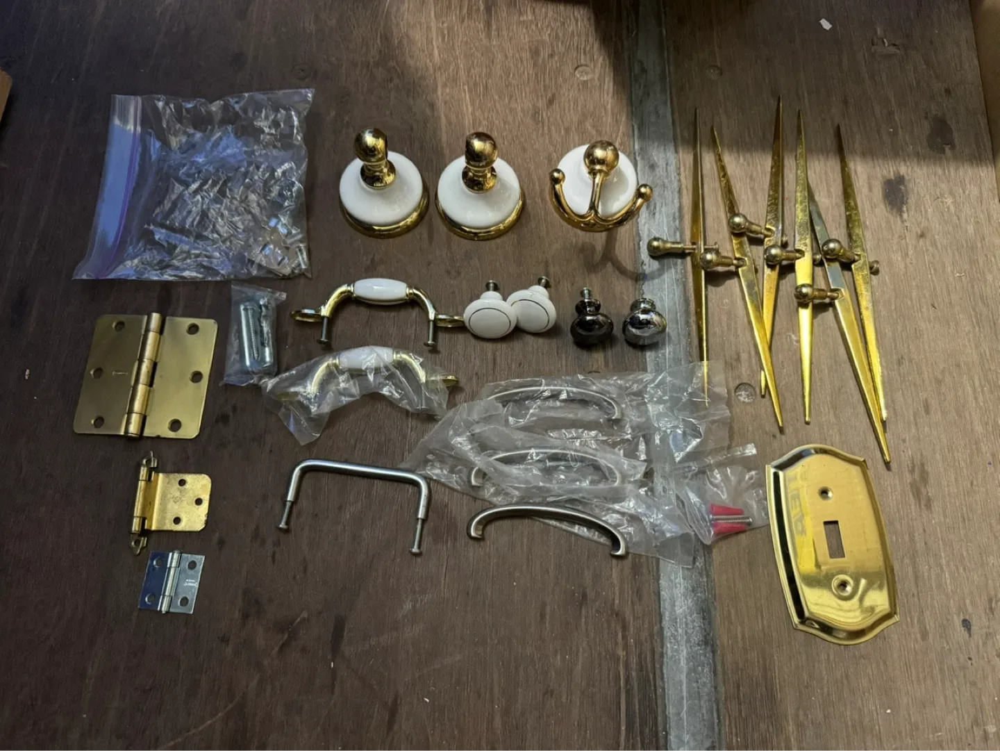 Various household items for sale - photo 4
