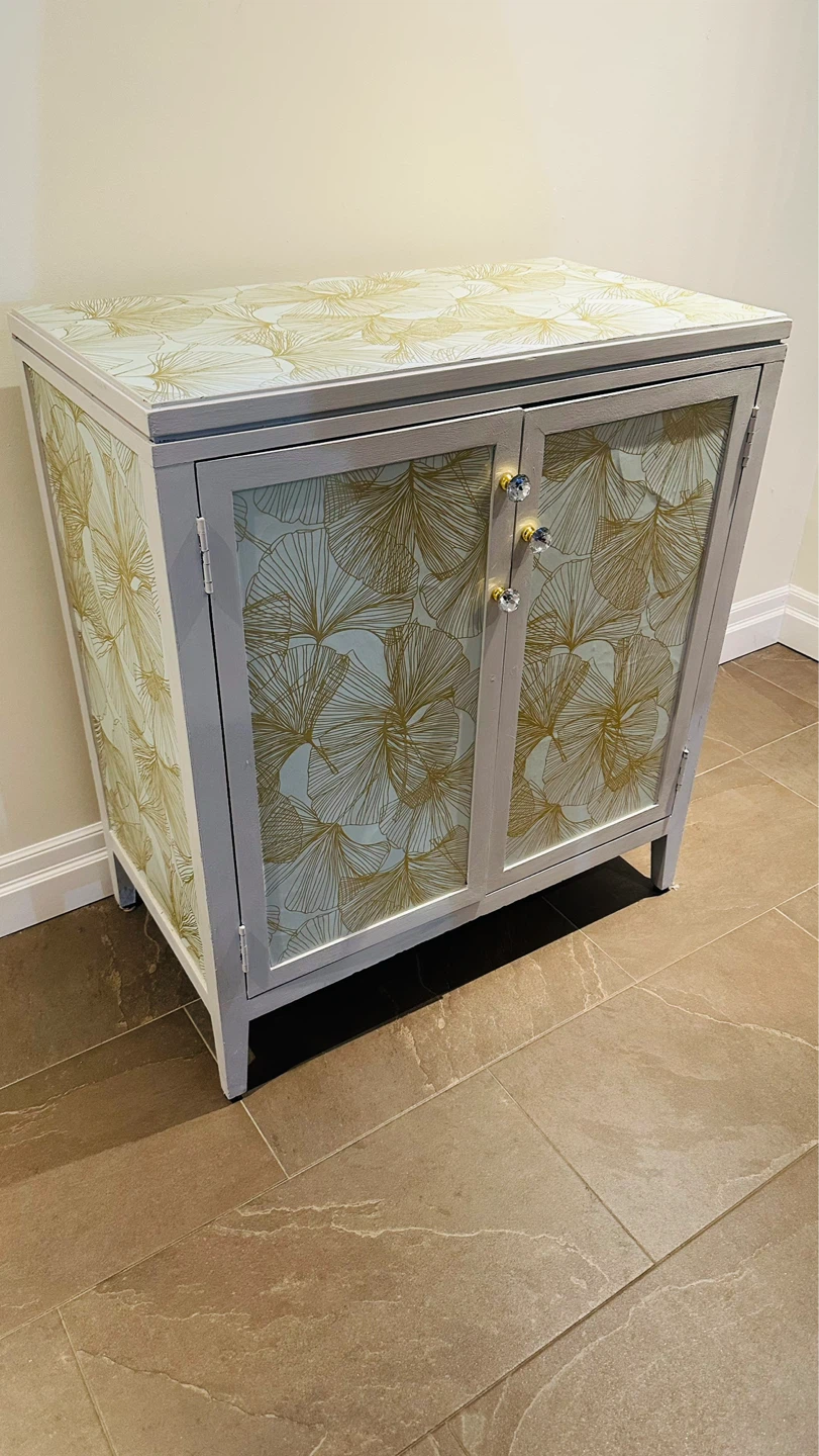 Grey Cabinet with Ginkgo Leaf Design