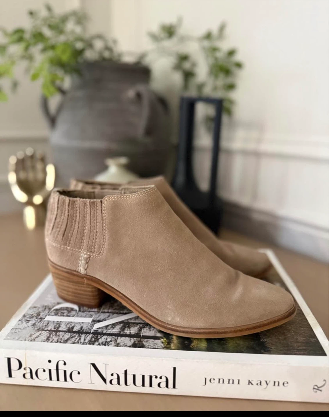 Dolce Vita Keiton Tan Suede Ankle Boots
