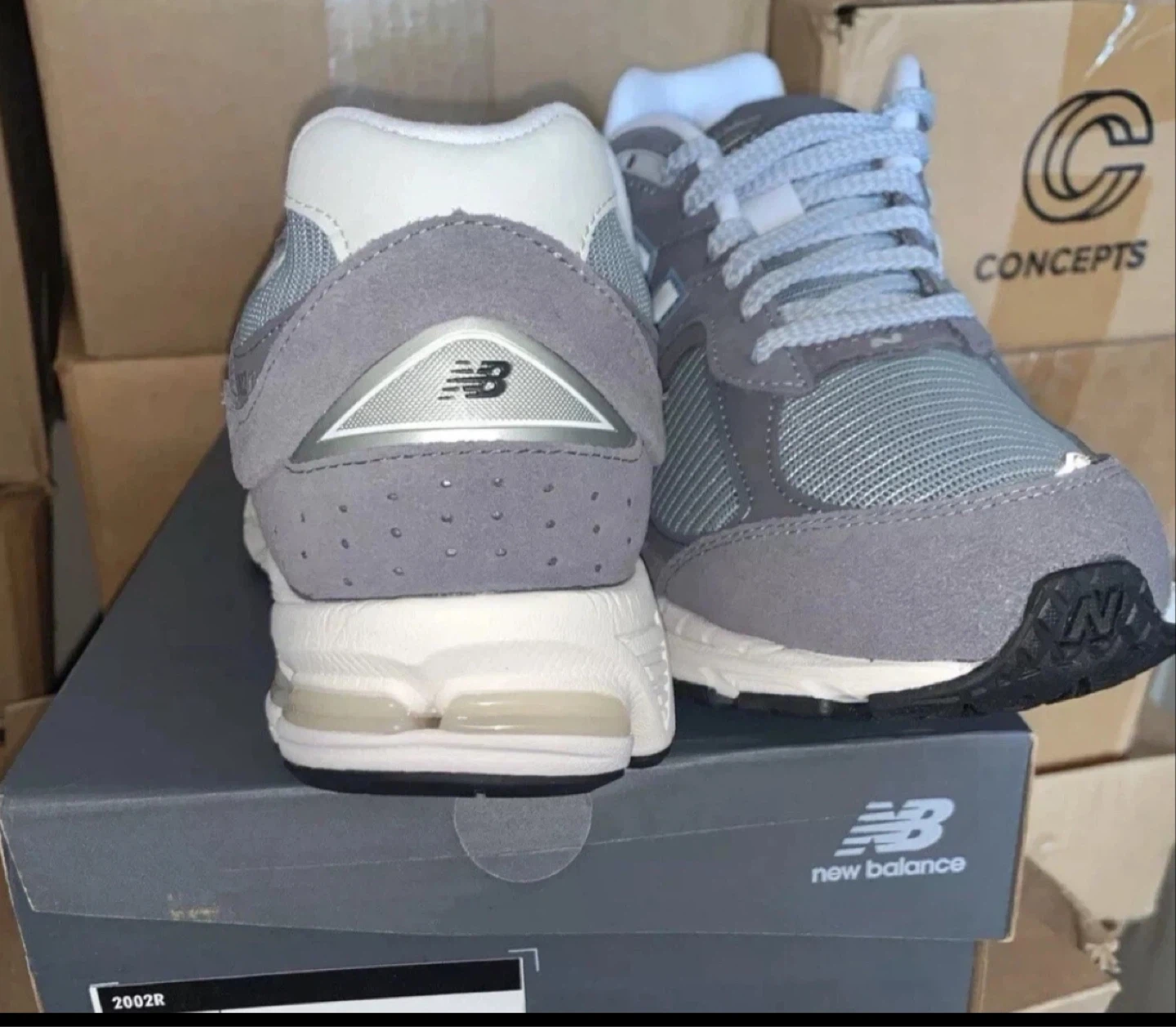 New Balance 2002R Grey Running Shoes - photo 3