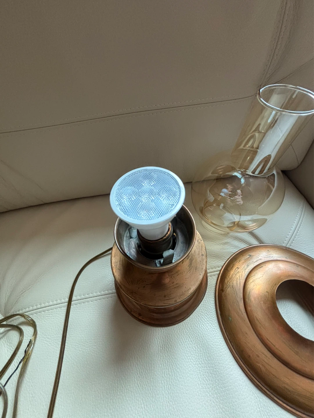Vintage Copper and Glass Table Lamp - photo 4