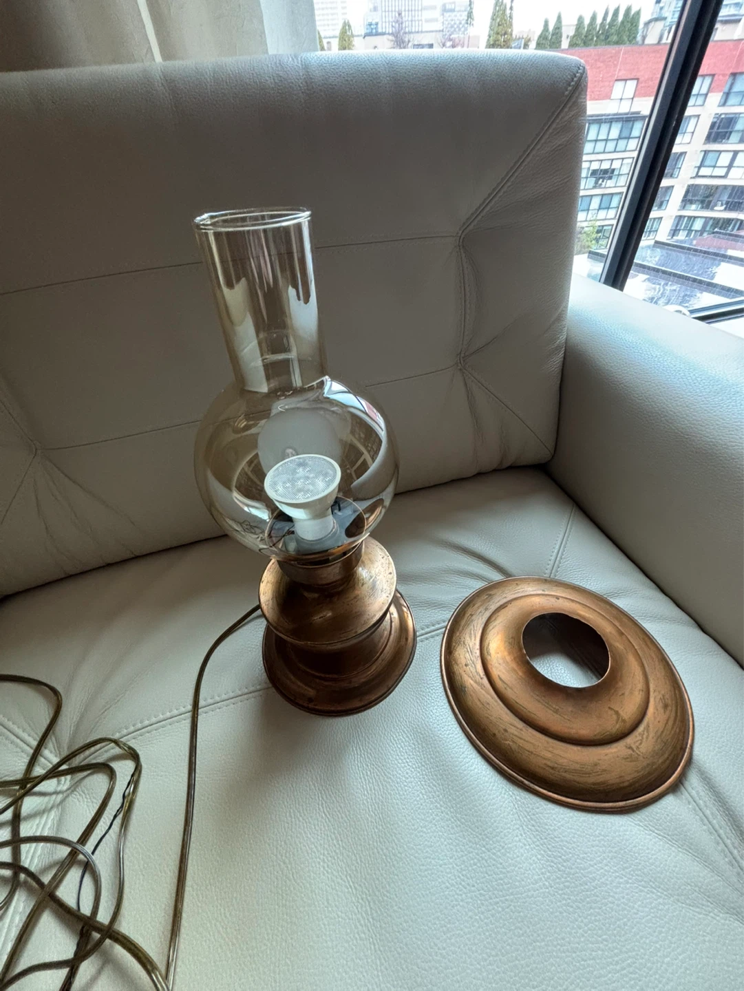 Vintage Copper and Glass Table Lamp - photo 3