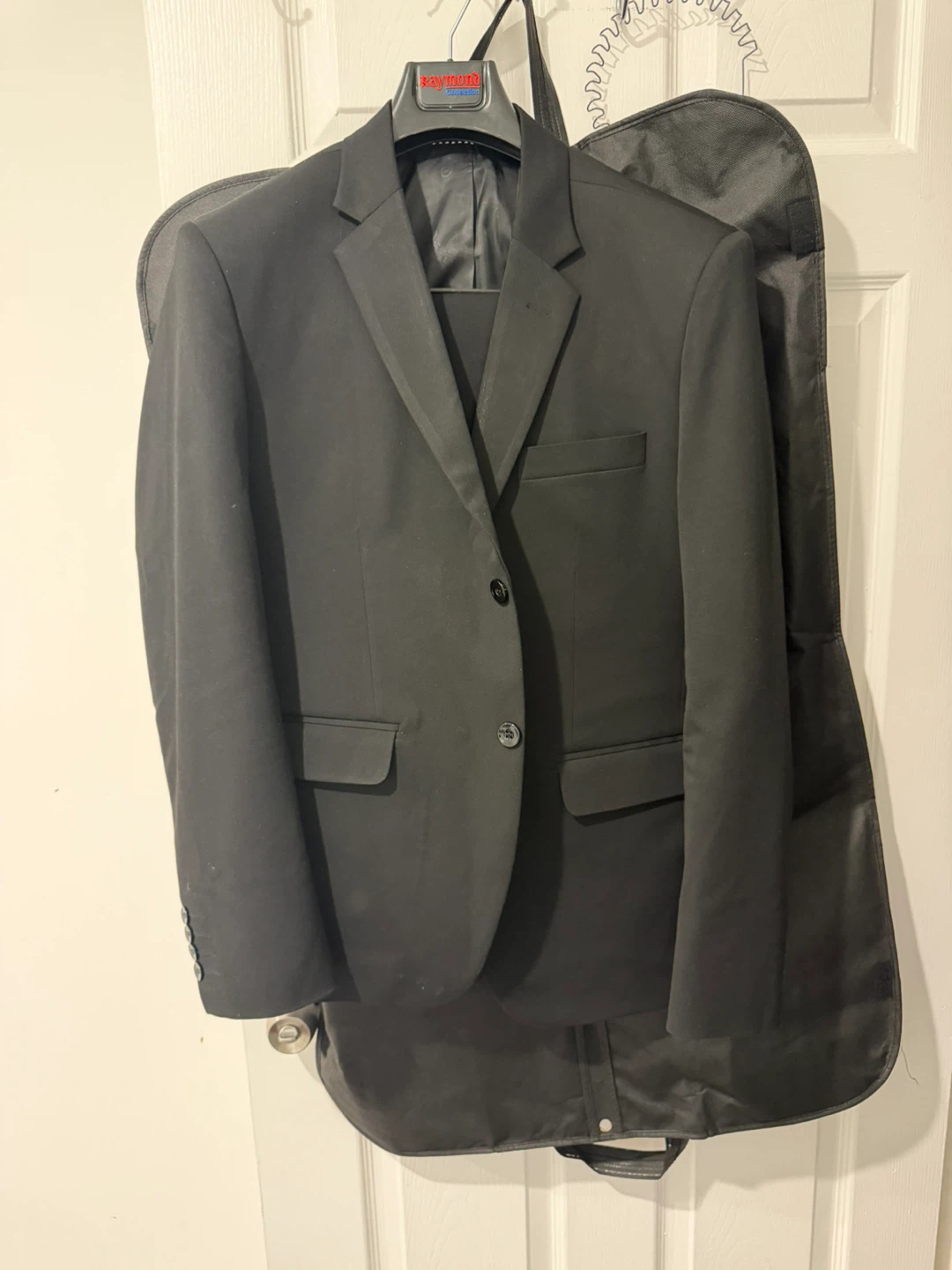 Men's Black Raymond Suit