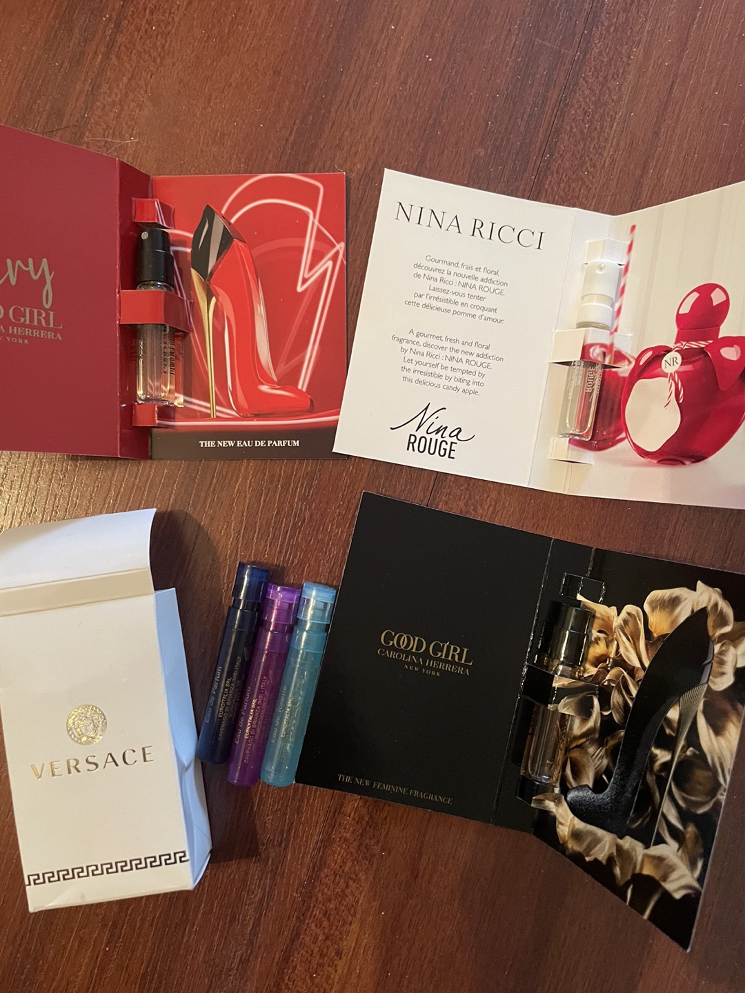 Carolina Herrera, Nina Ricci, Versace Perfume Sample Set - photo 2
