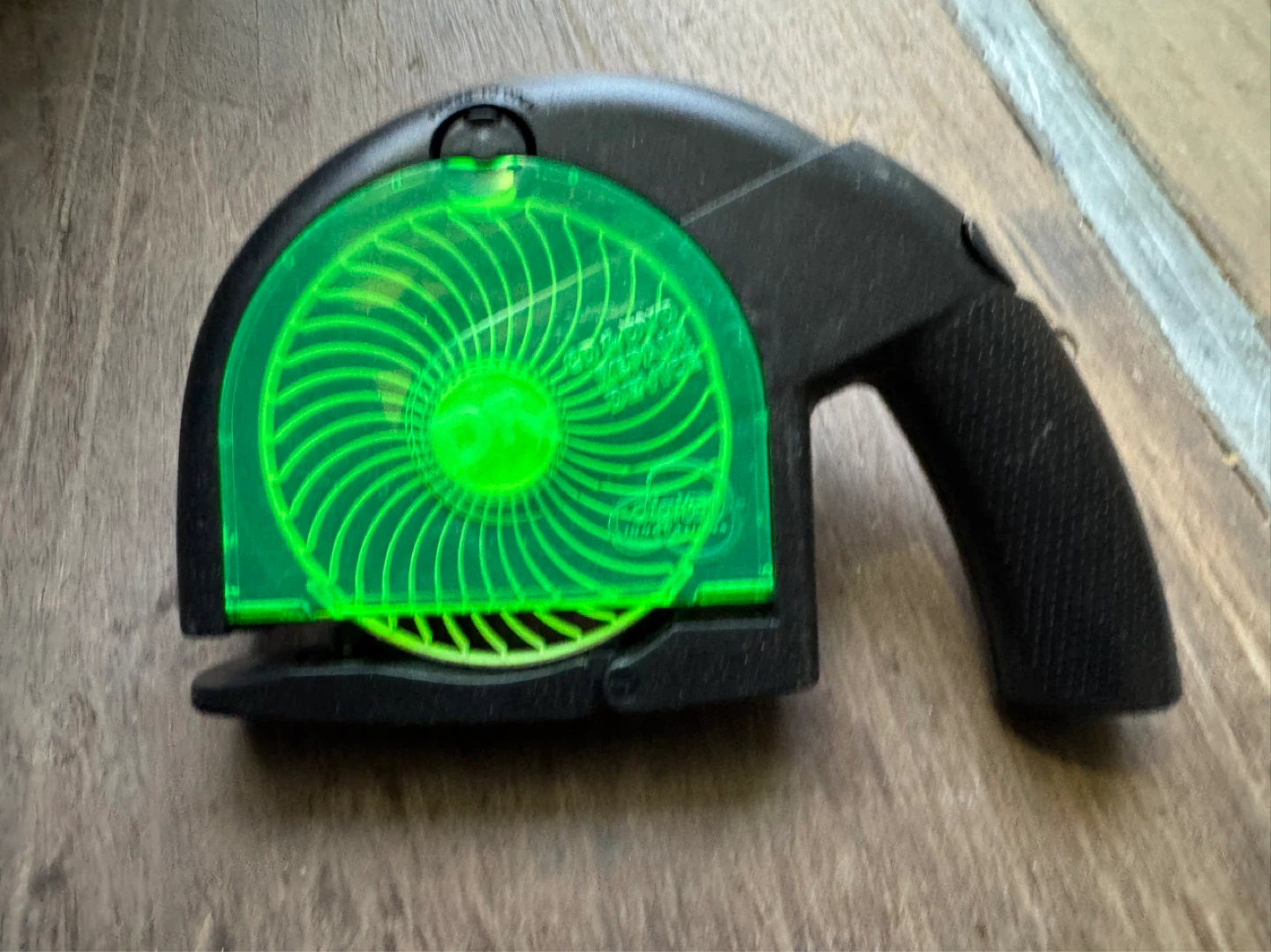 Red Dot Portable Outdoor Spot Light - photo 4