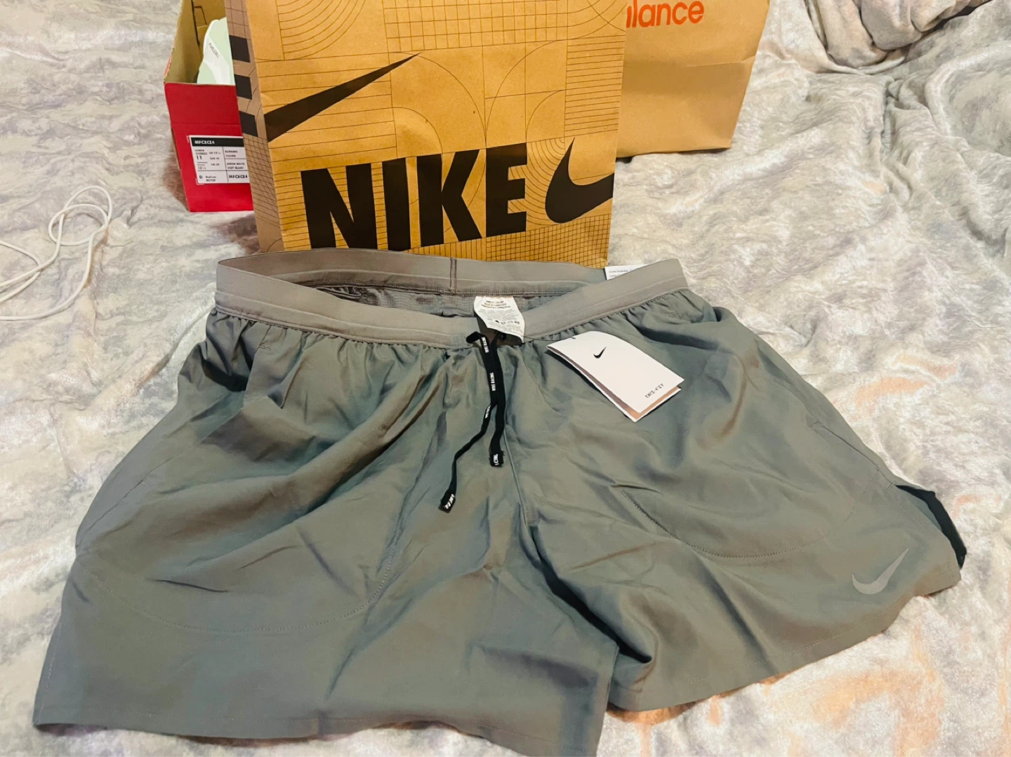 Nike Dri-Fit Running Shorts - Men's Size L - photo 2