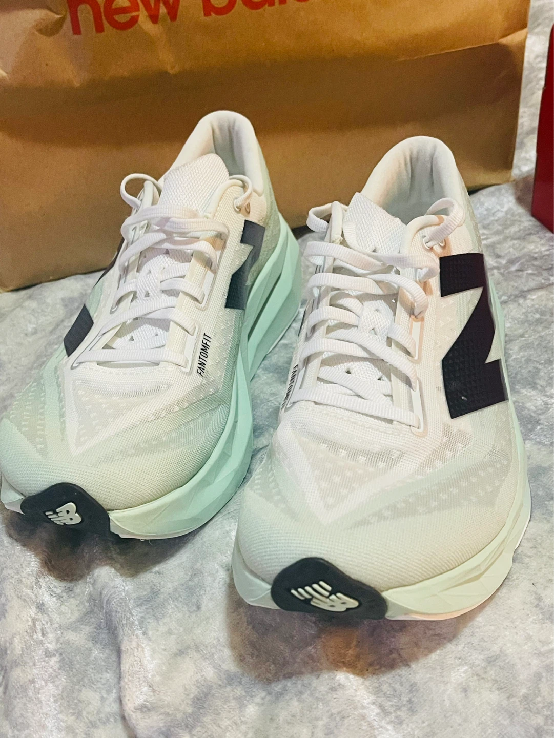 race shoes - photo 4