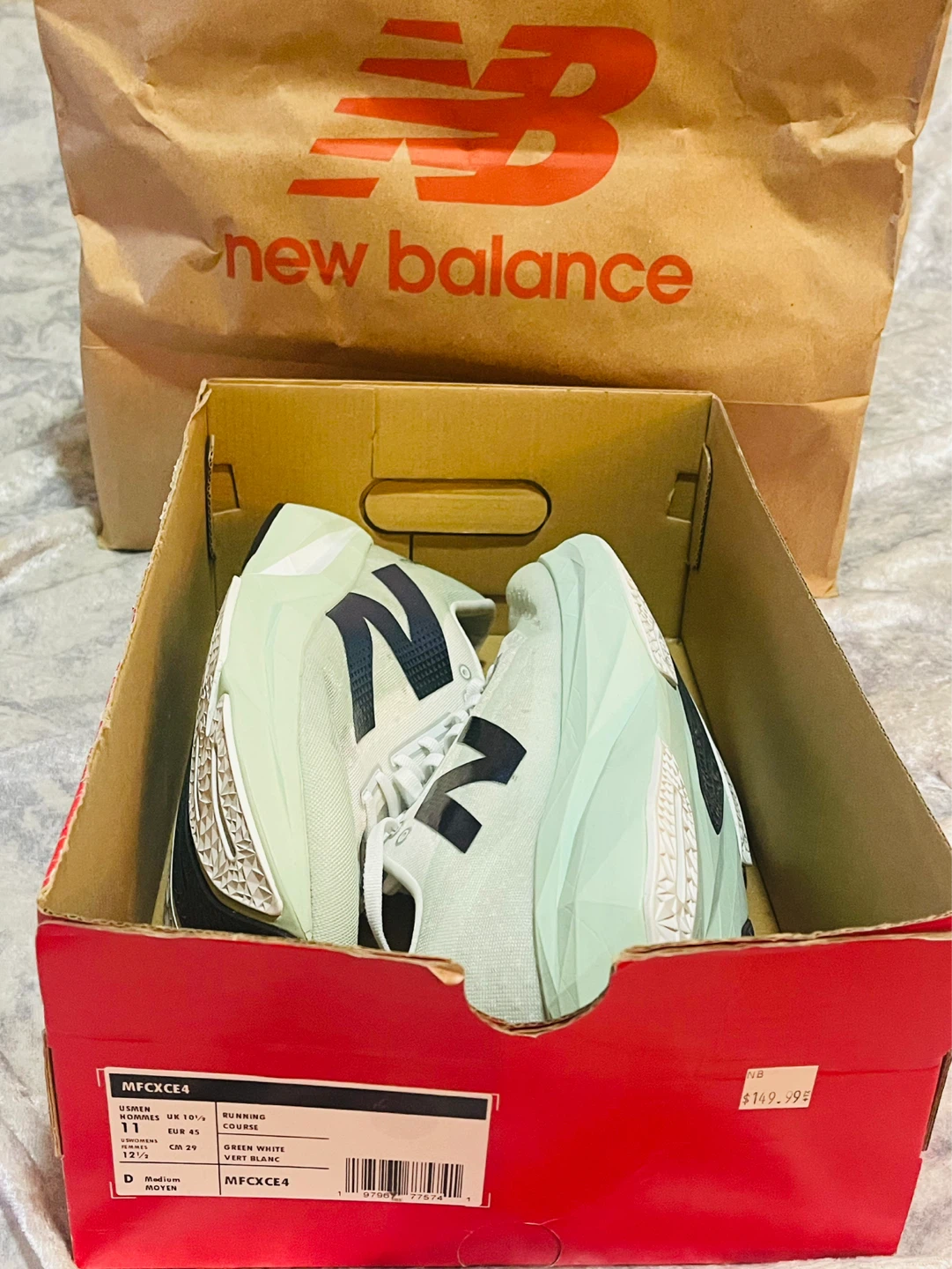 race shoes - photo 2