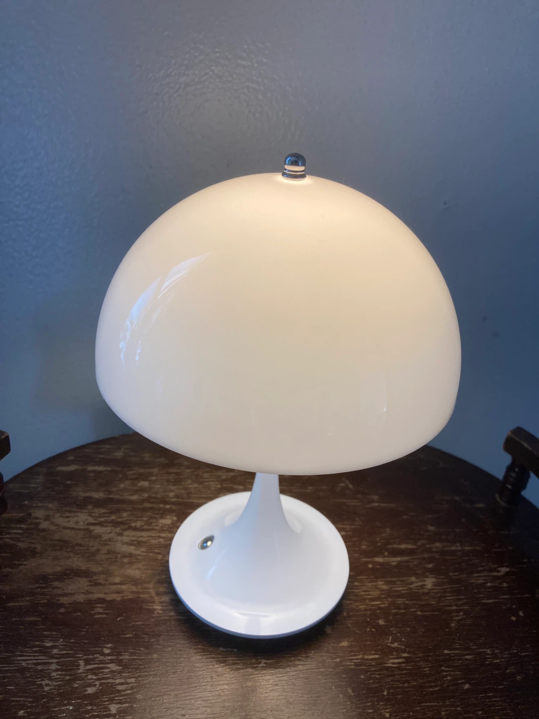 White Mushroom Lamp