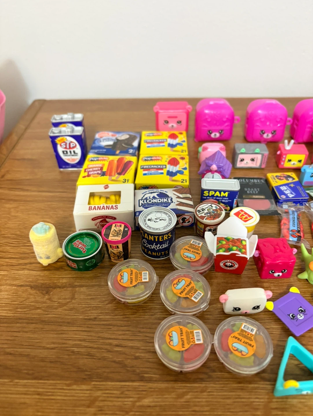 Shopkins Mini Brands Assorted Lot and NEW MINIVERSE REAL BRANDS - photo 3