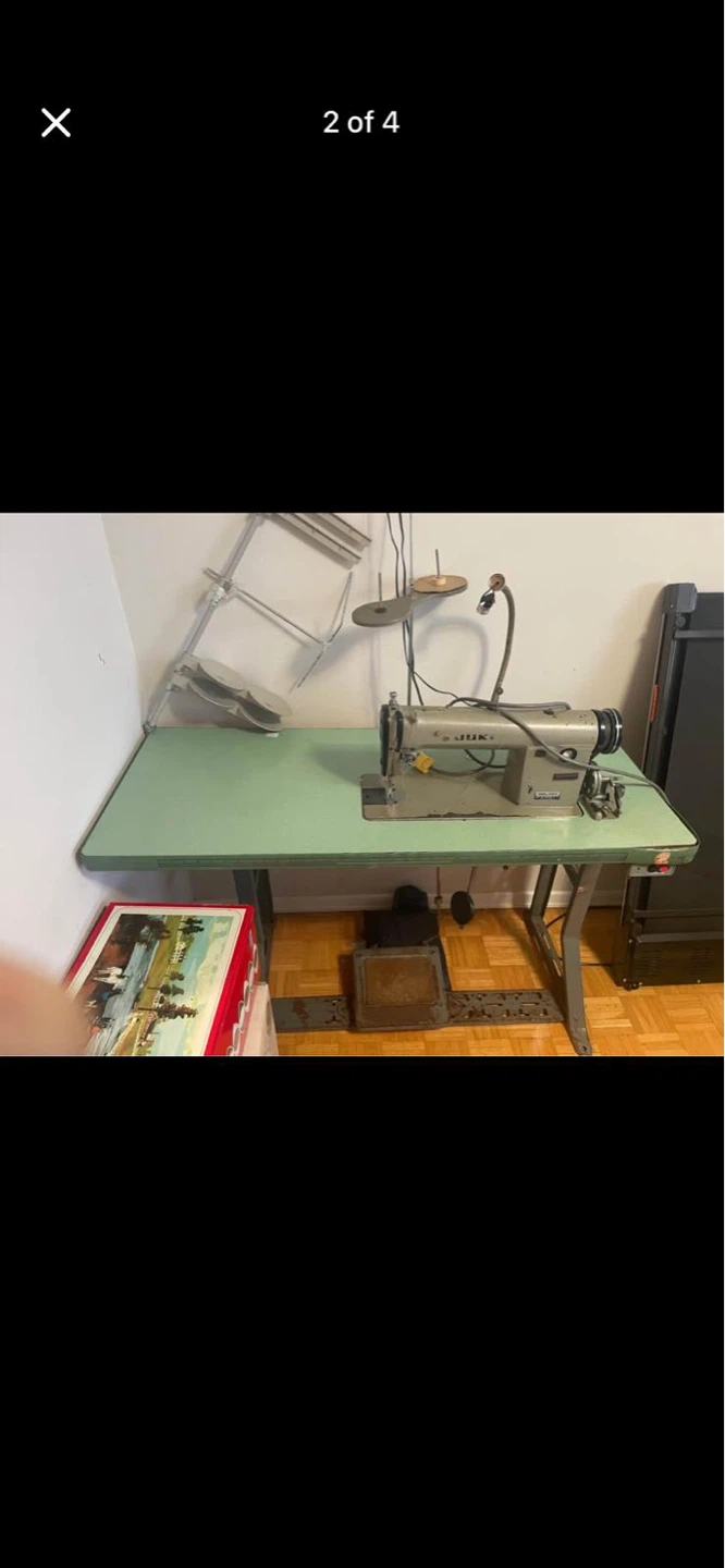 Juki DDL-552 Industrial Sewing Machine - photo 2