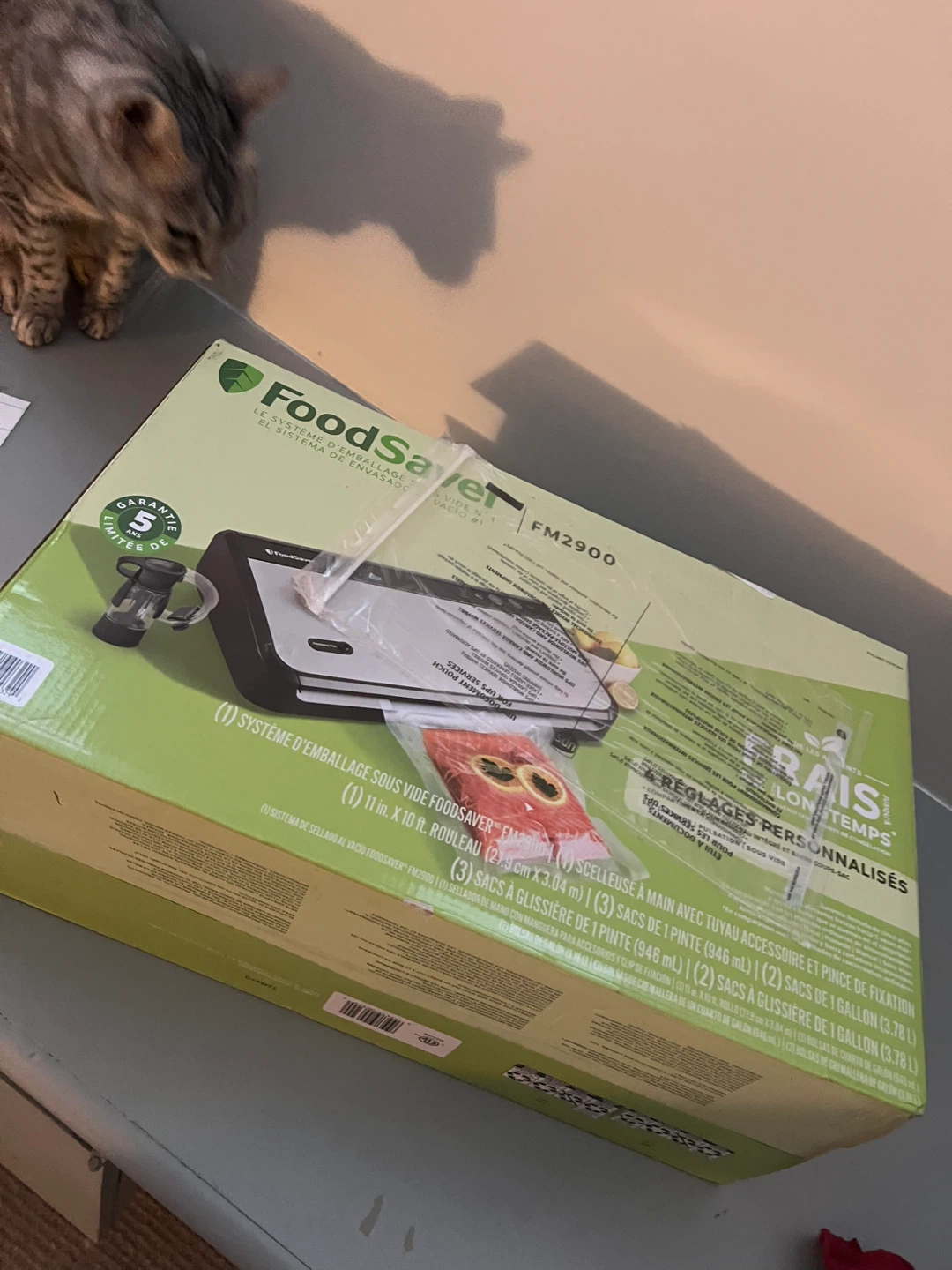 FoodSaver FM2900 Vacuum Sealer System