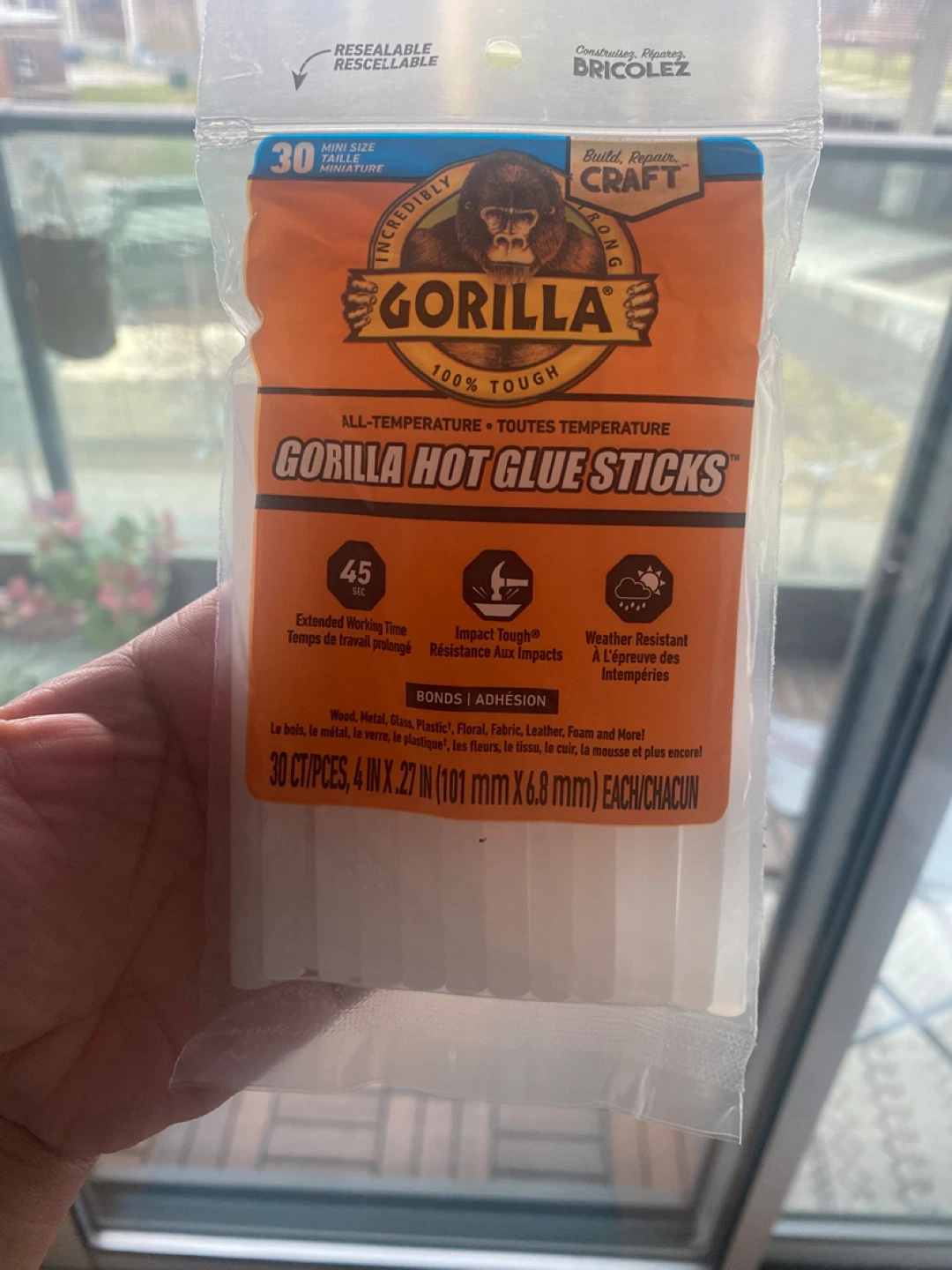 Glue sticks