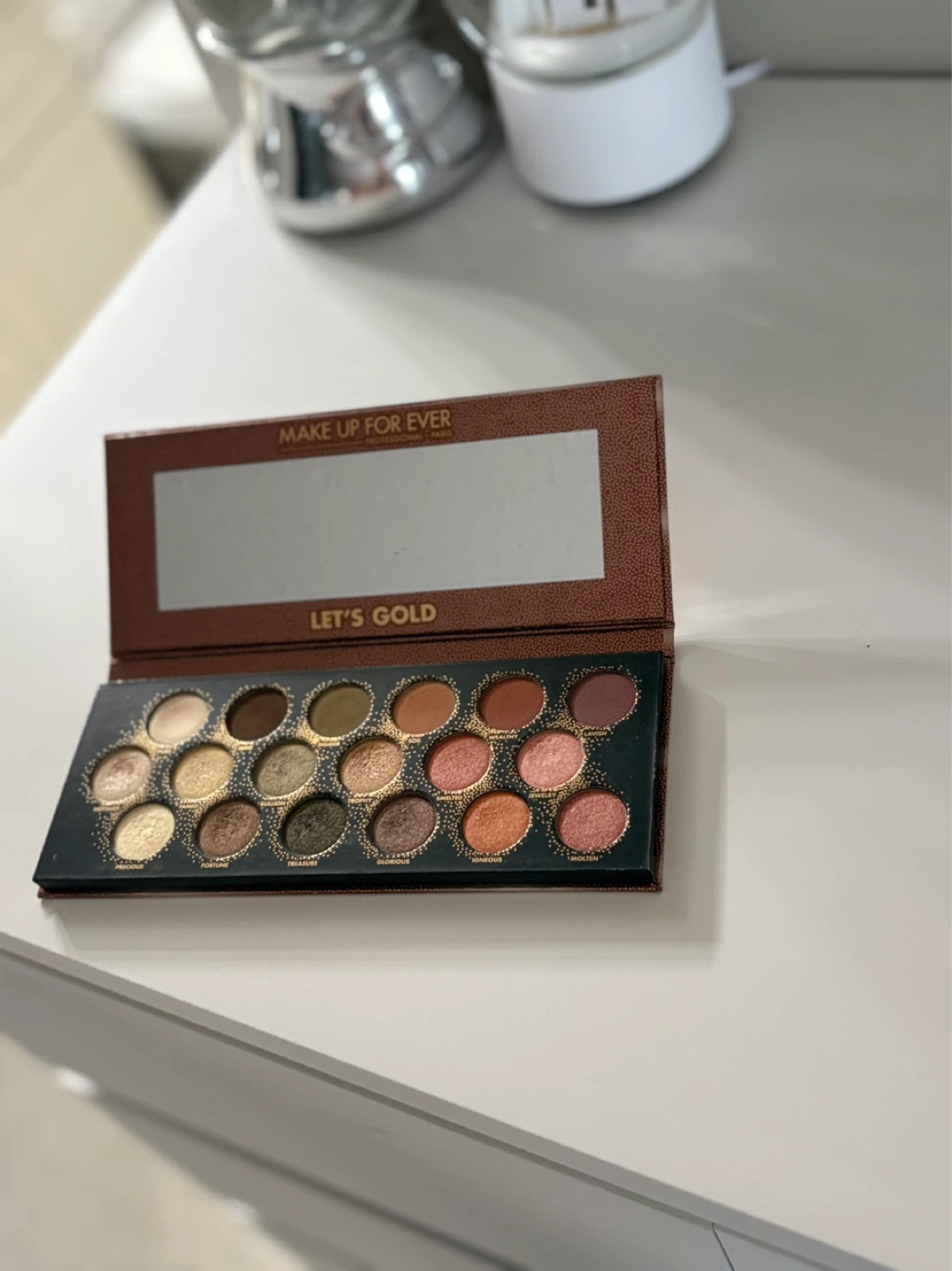 MAKE UP FOR EVER Let's Gold Eyeshadow Palette - photo 2