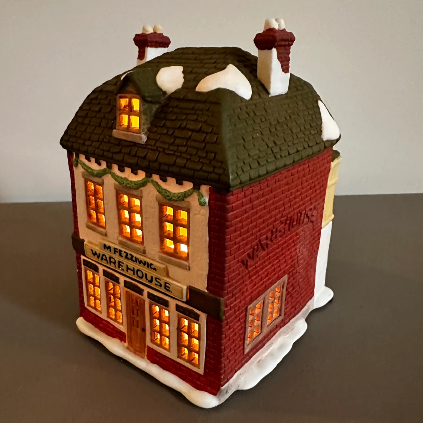 Department 56 Dickens' Village "Fezziwig's Warehouse"