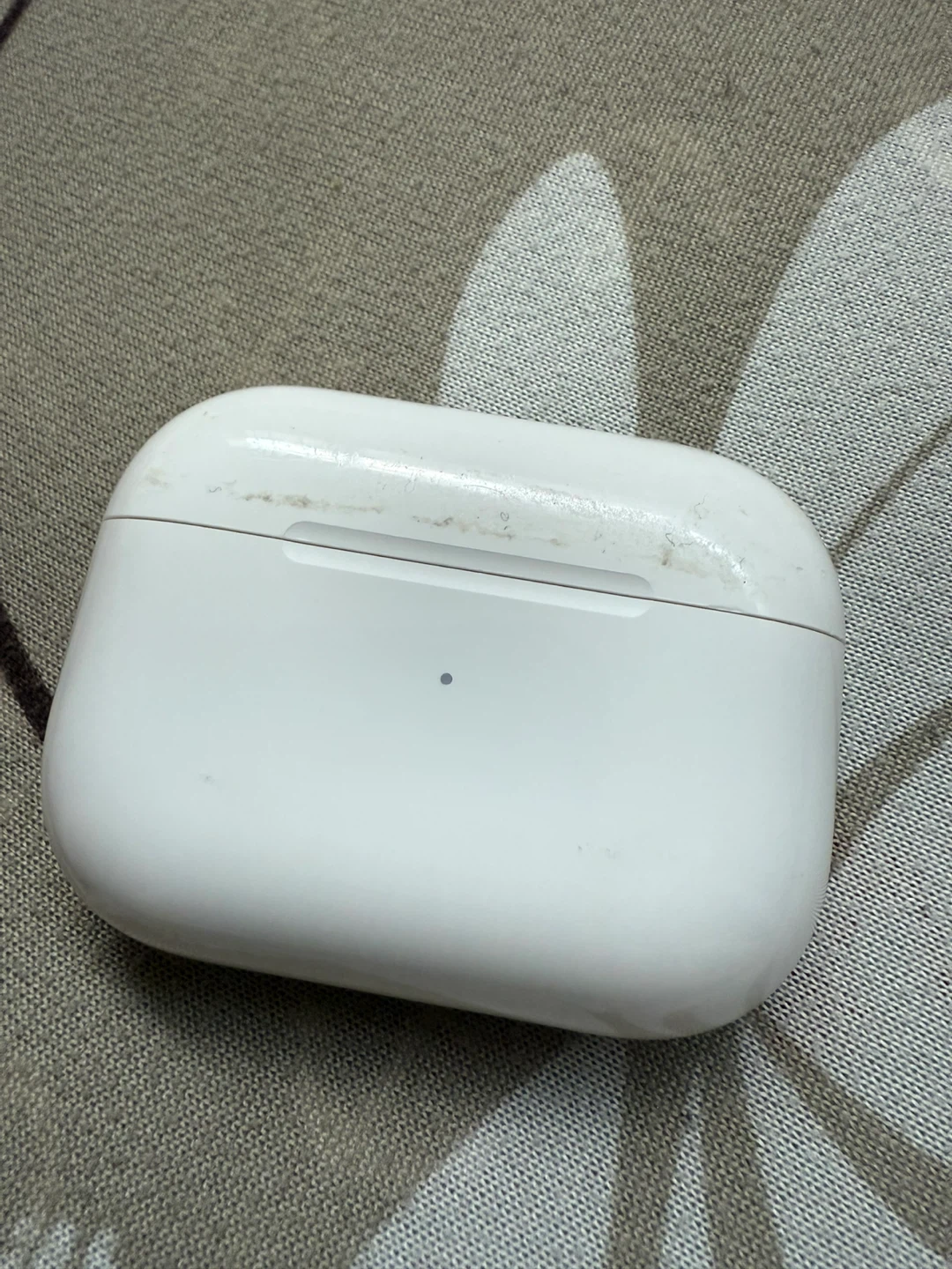 Apple AirPods Pro (1st Gen) with Charging Case - photo 4