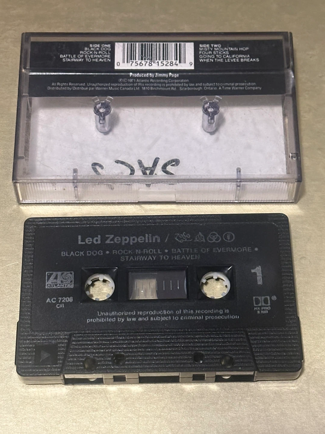 Led Zeppelin IV Cassette Tape - photo 2