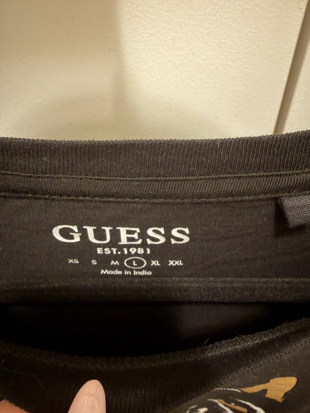 Guess Black Panther T-Shirt - Medium - photo 2