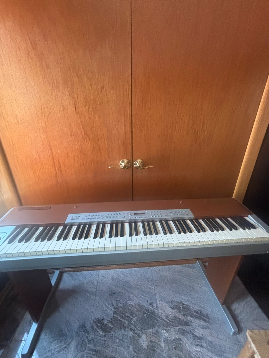 Suzuki Keyboard Electronic Piano