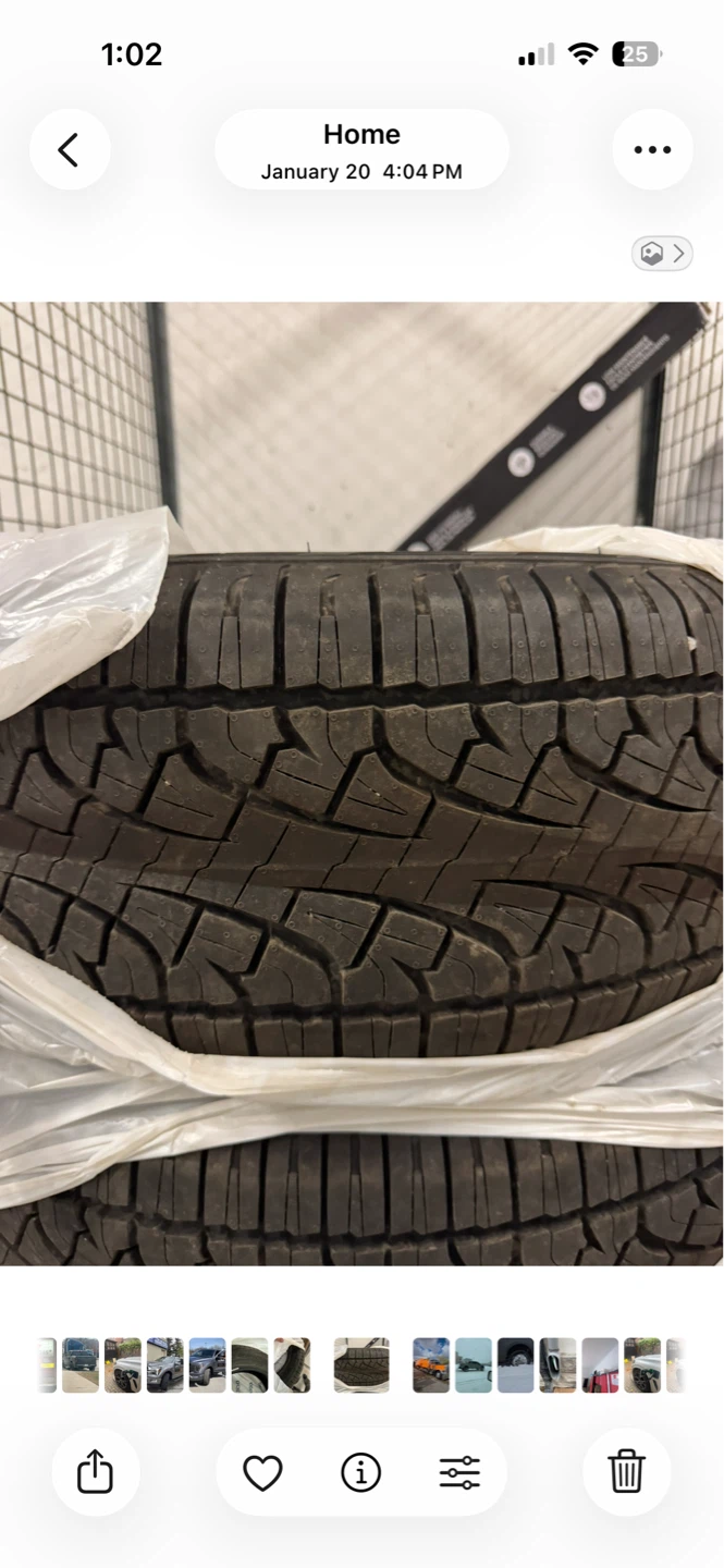 Set of 4 Pirelli Scorpion All Season Tires 275/60 R20 - photo 3