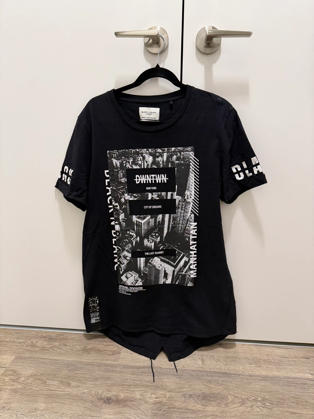 Black N' Blanc by Projek Raw T-Shirt - Size M
