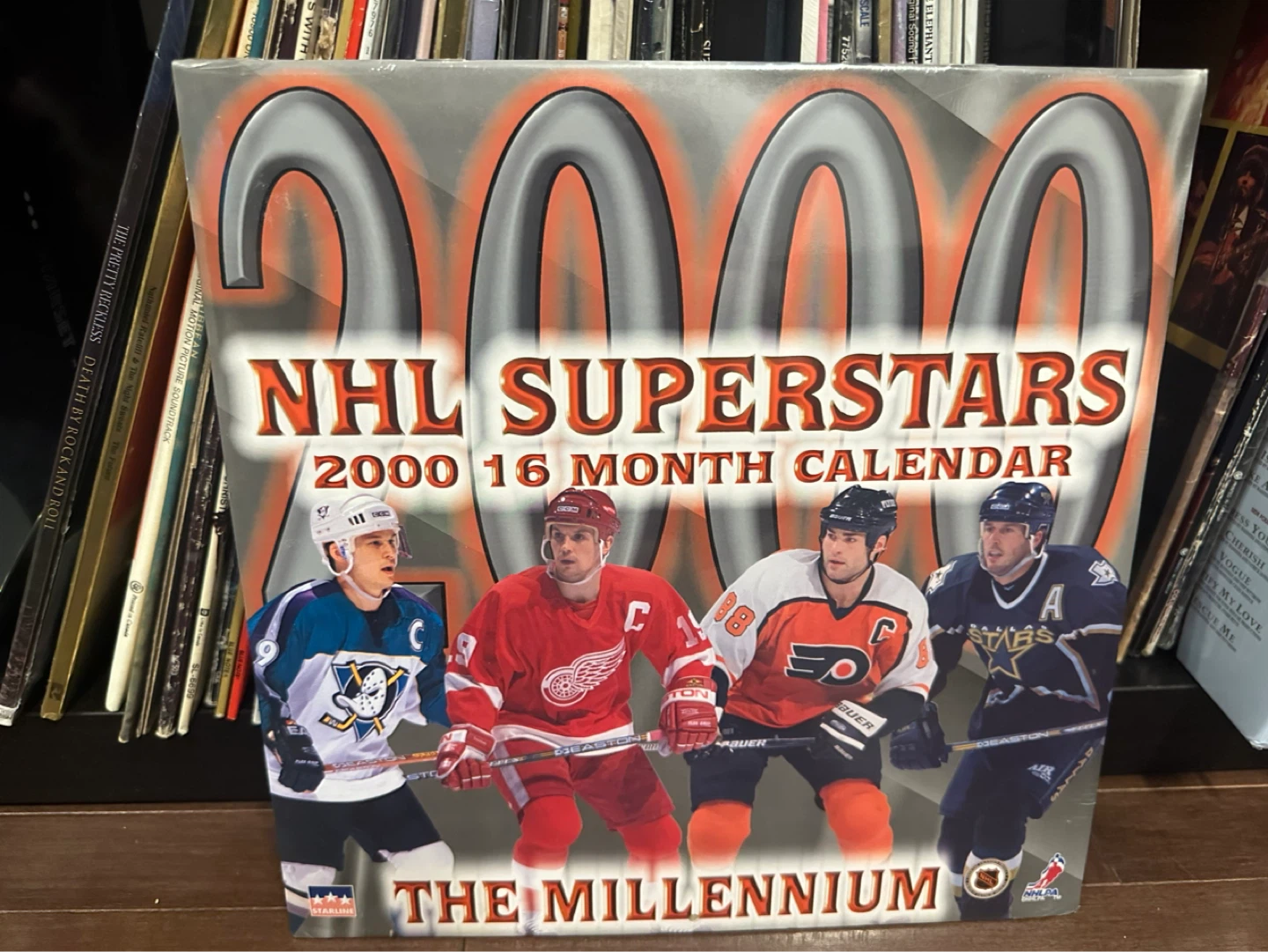 1999 NHL Superstars 16 Month Calendar - The Millennium