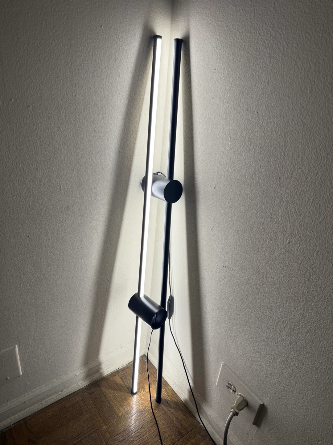 Ditoon LED Wall Sconce Set of 2 - photo 2