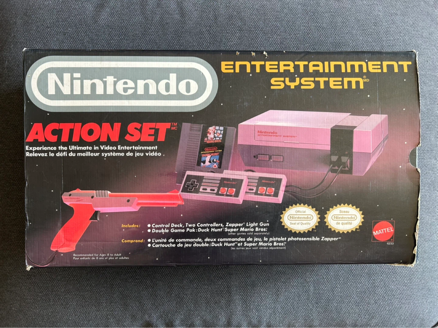 Nintendo Entertainment System Action Set w manuals (new 72 pin)