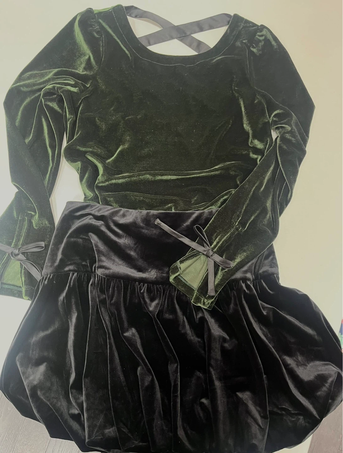 Anthropologie Velvet Dress - Green - Size M