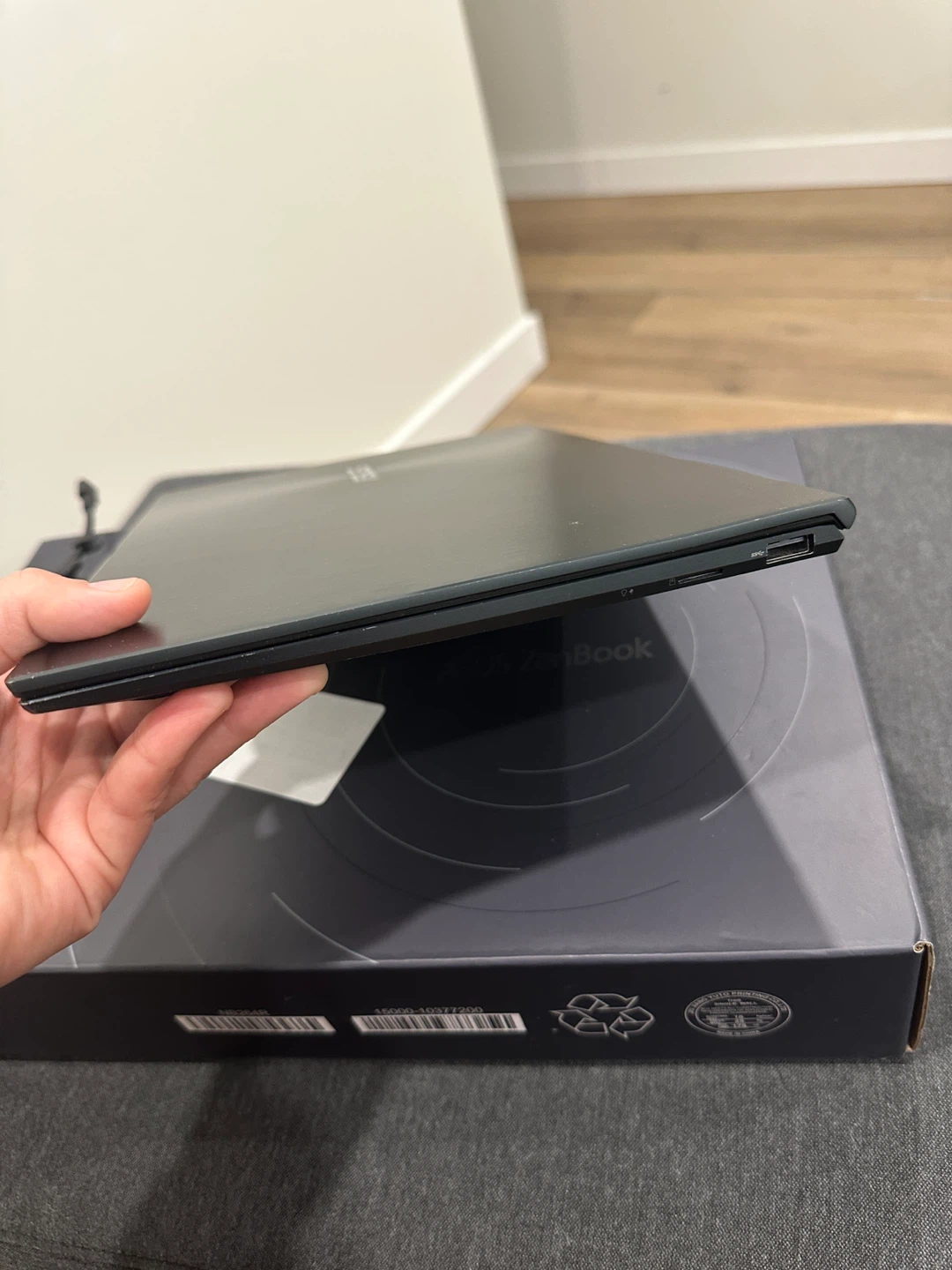 ASUS Zenbook 14 Laptop - photo 5