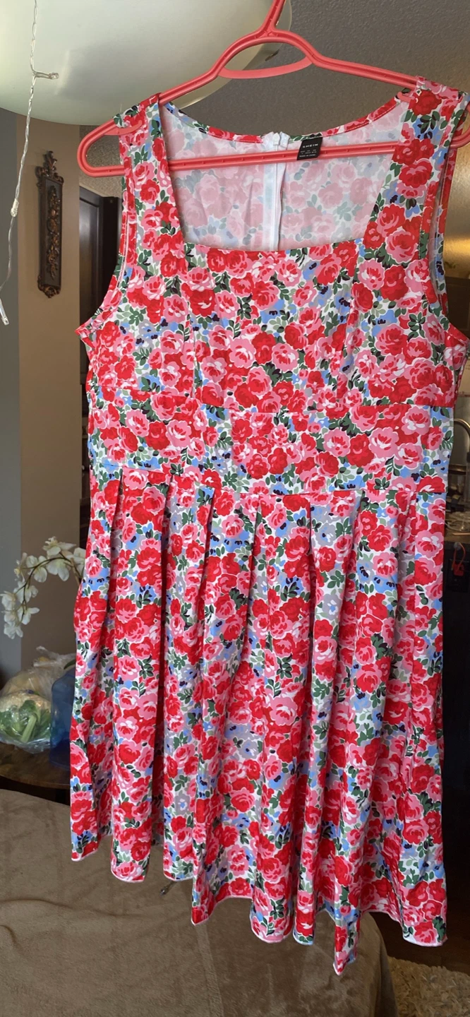 SHEIN Floral Square Neck Dress