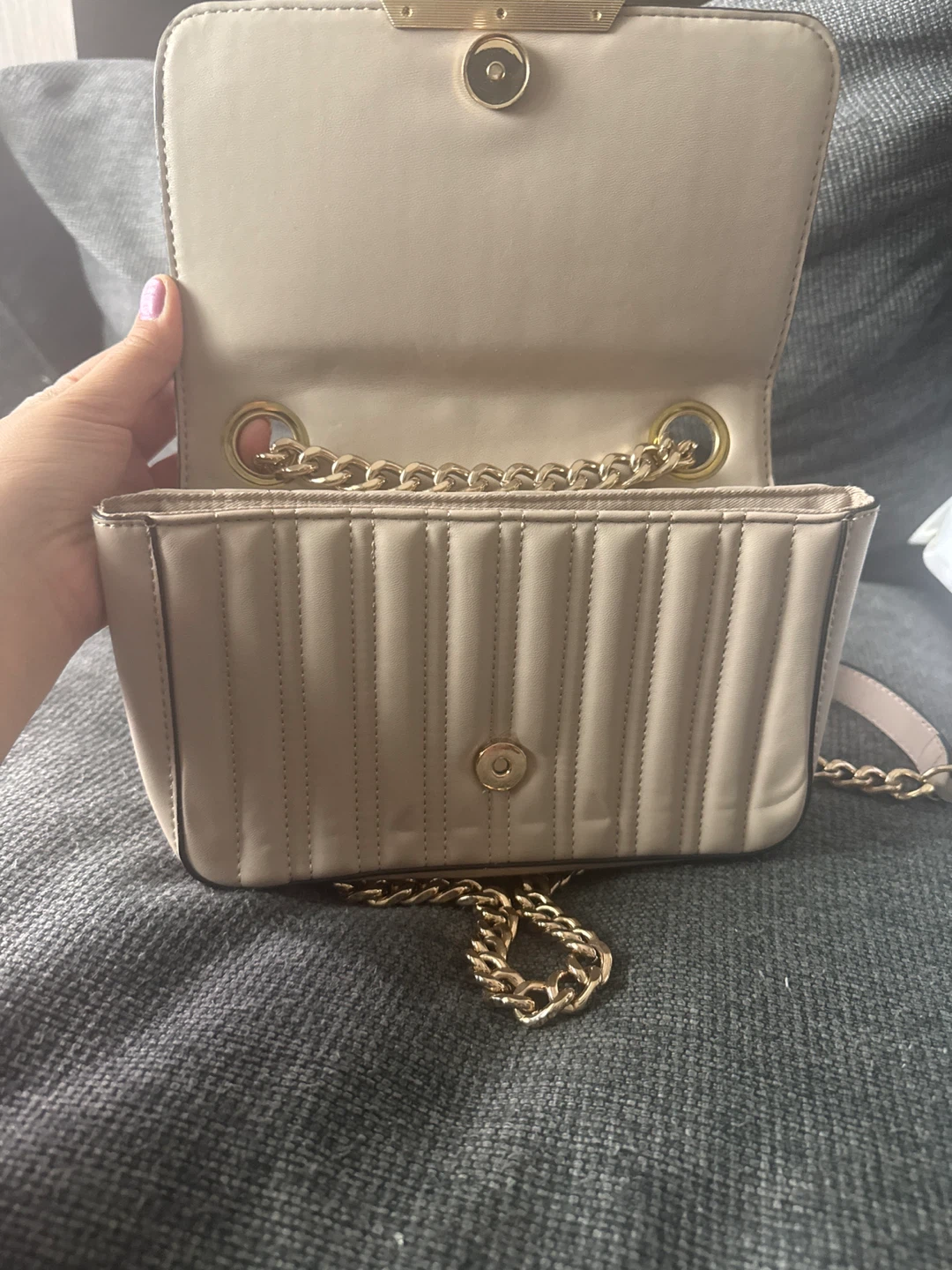 ALDO Quilted Crossbody Bag with Gold Chain - photo 2