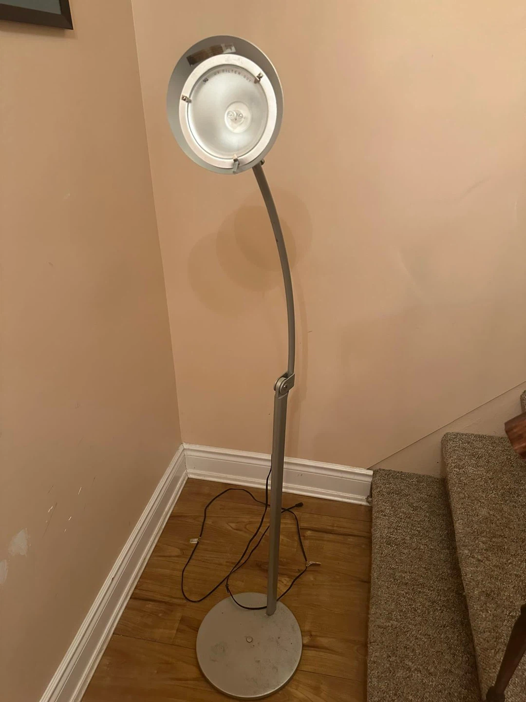 Adjustable Floor Lamp