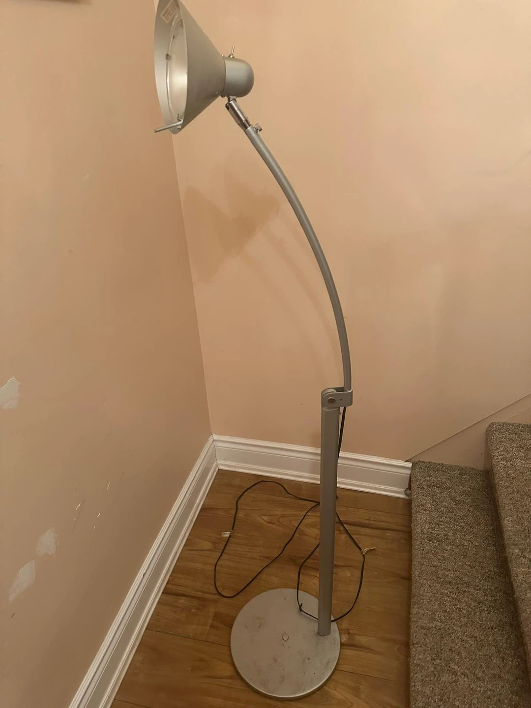 Adjustable Floor Lamp - photo 3