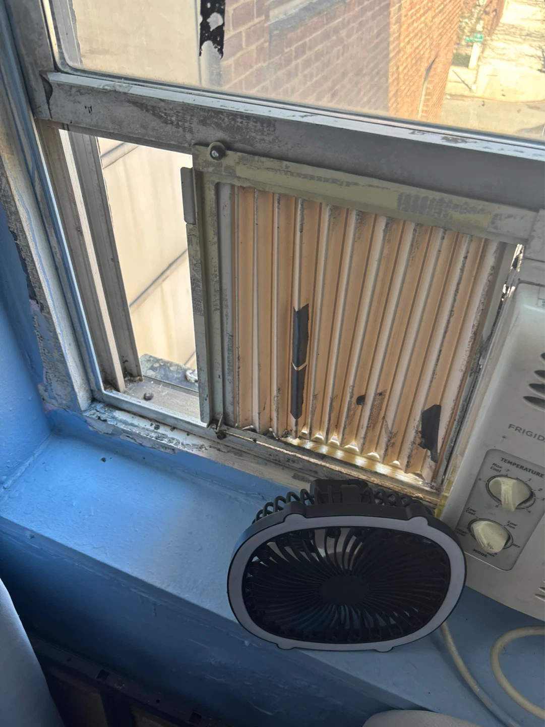 Frigidaire Window Air Conditioner